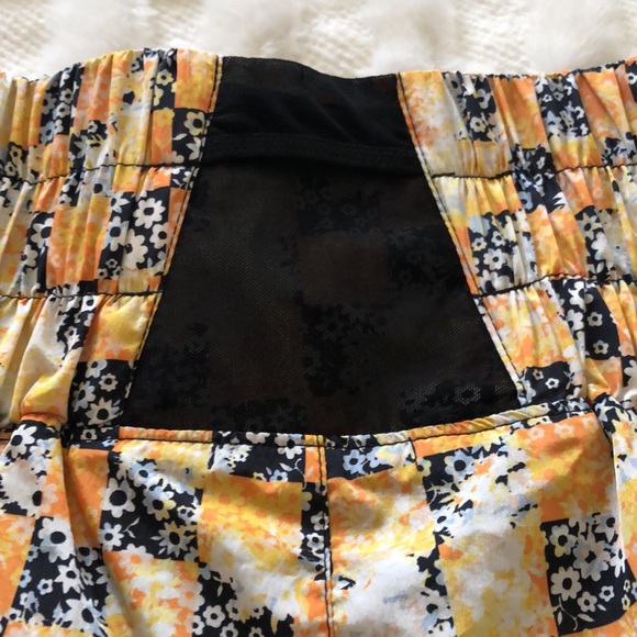 COPY - Free People Movement shorts - Picture 2 of 5